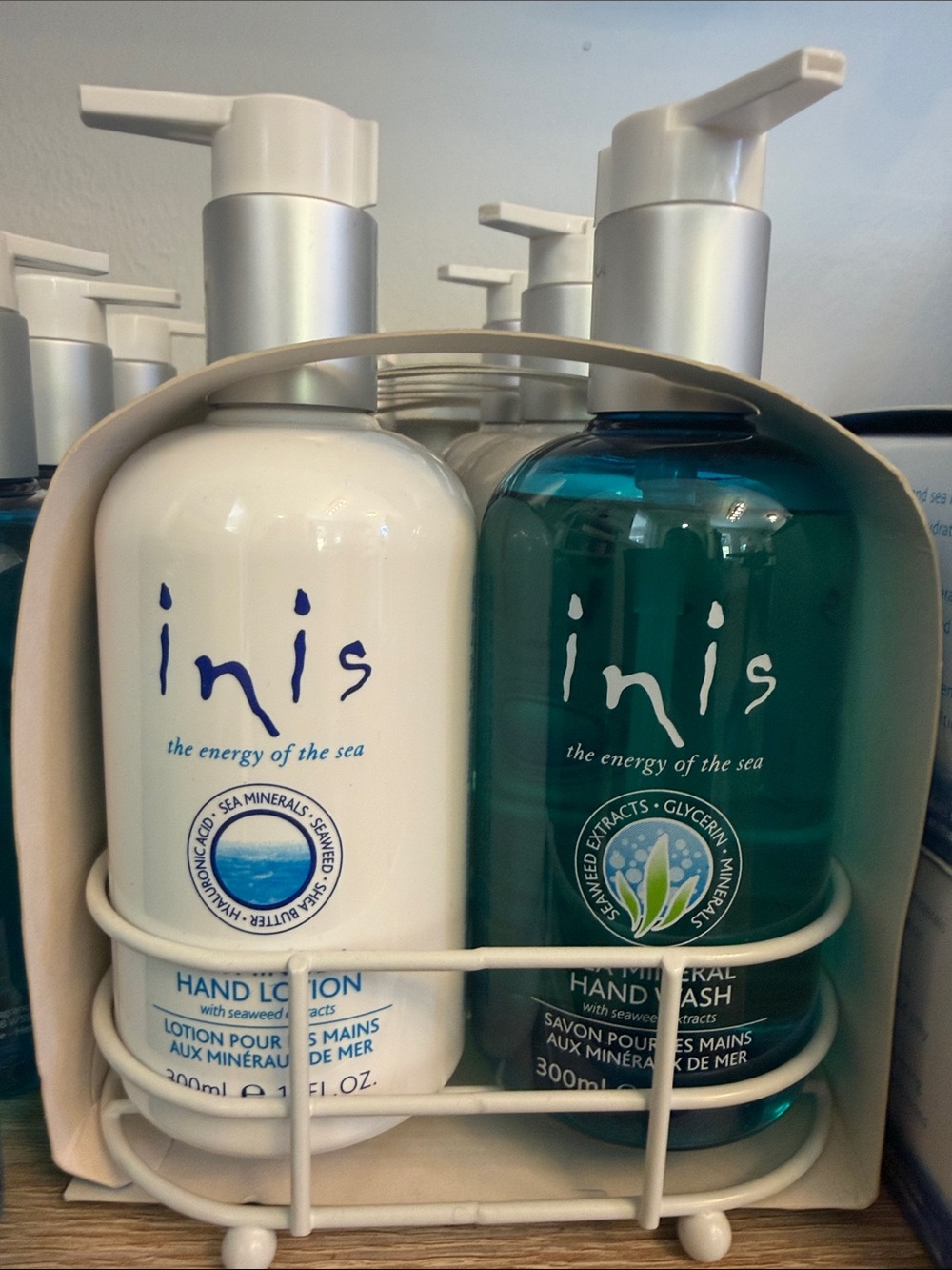 inis The Energy of the Sea Hand Lotion & Hand Wash Set - White & Teal